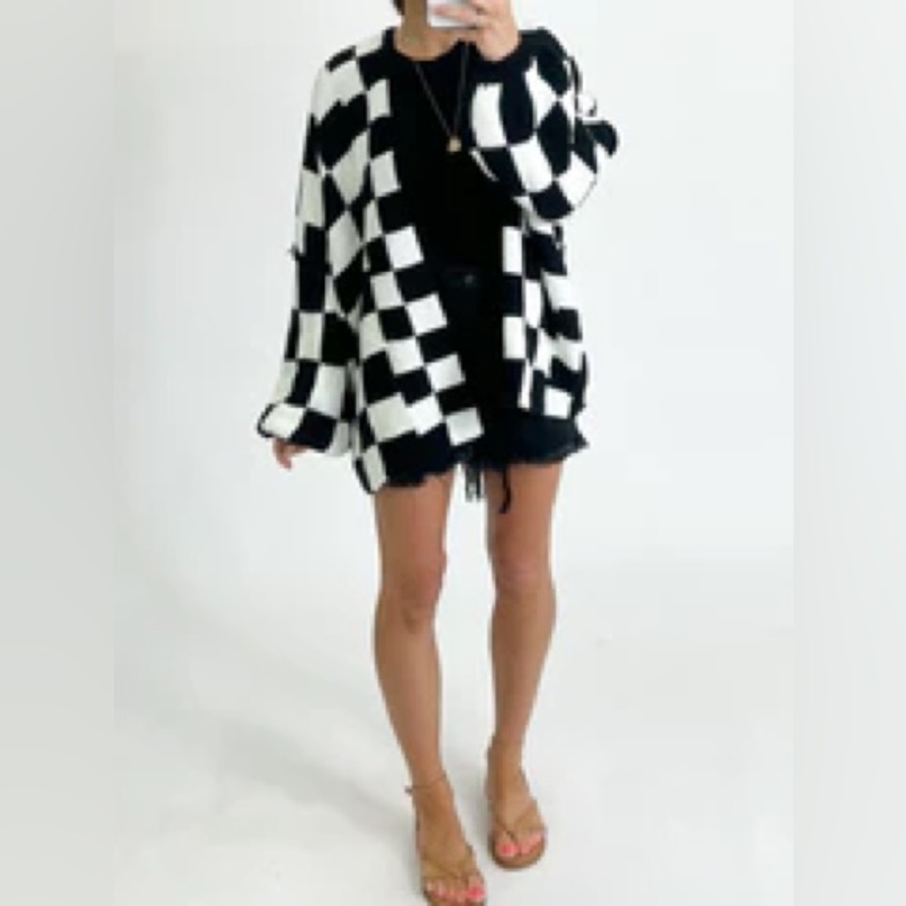 Talulah Oversized Checkered Knit Cardigan